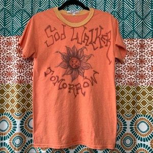 2000s Graphic Lou Dallas Tshirt